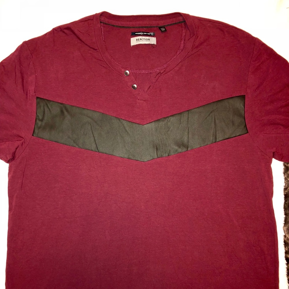 Kenneth Cole Reaction V Neck Shirt